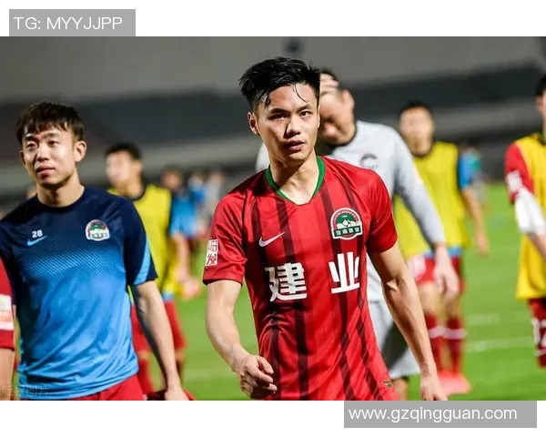 国青队在国际友谊赛中迎战日本茨城队全力争胜展现青春风采