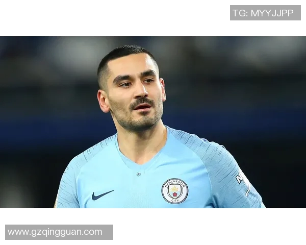 京多安引领新风潮球场内外展现全能魅力与领导力